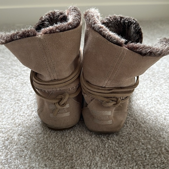 TOMS Zahara Boots - Picture 4 of 7